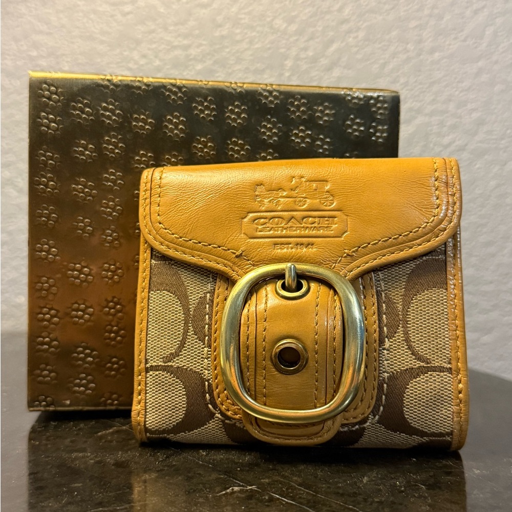Coach Tan and Brown Signature Wallet